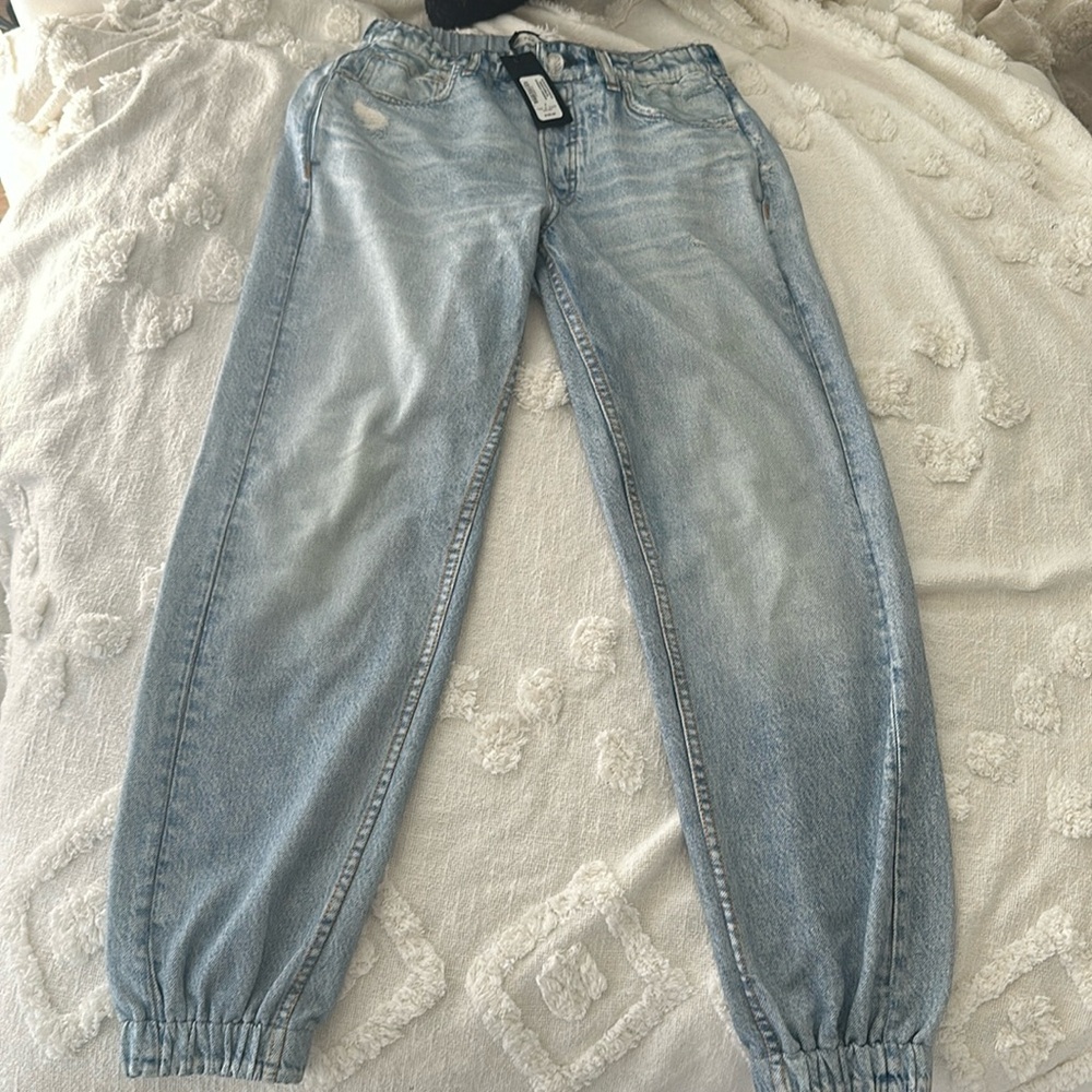 Rag and bone jogger jeans ! 👖